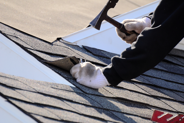 Emergency Board-Up & Tarp Services – Protecting Your Property After Disasters